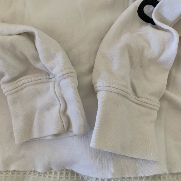 Brandy Melville long sleeve top - Picture 4 of 4